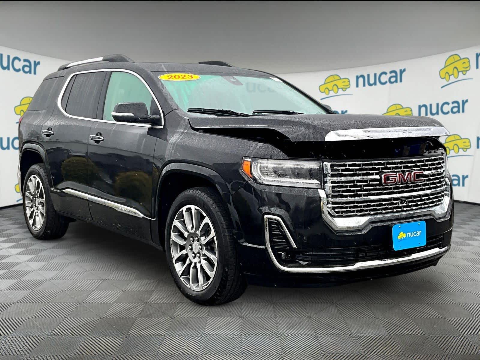 2023 GMC Acadia Denali