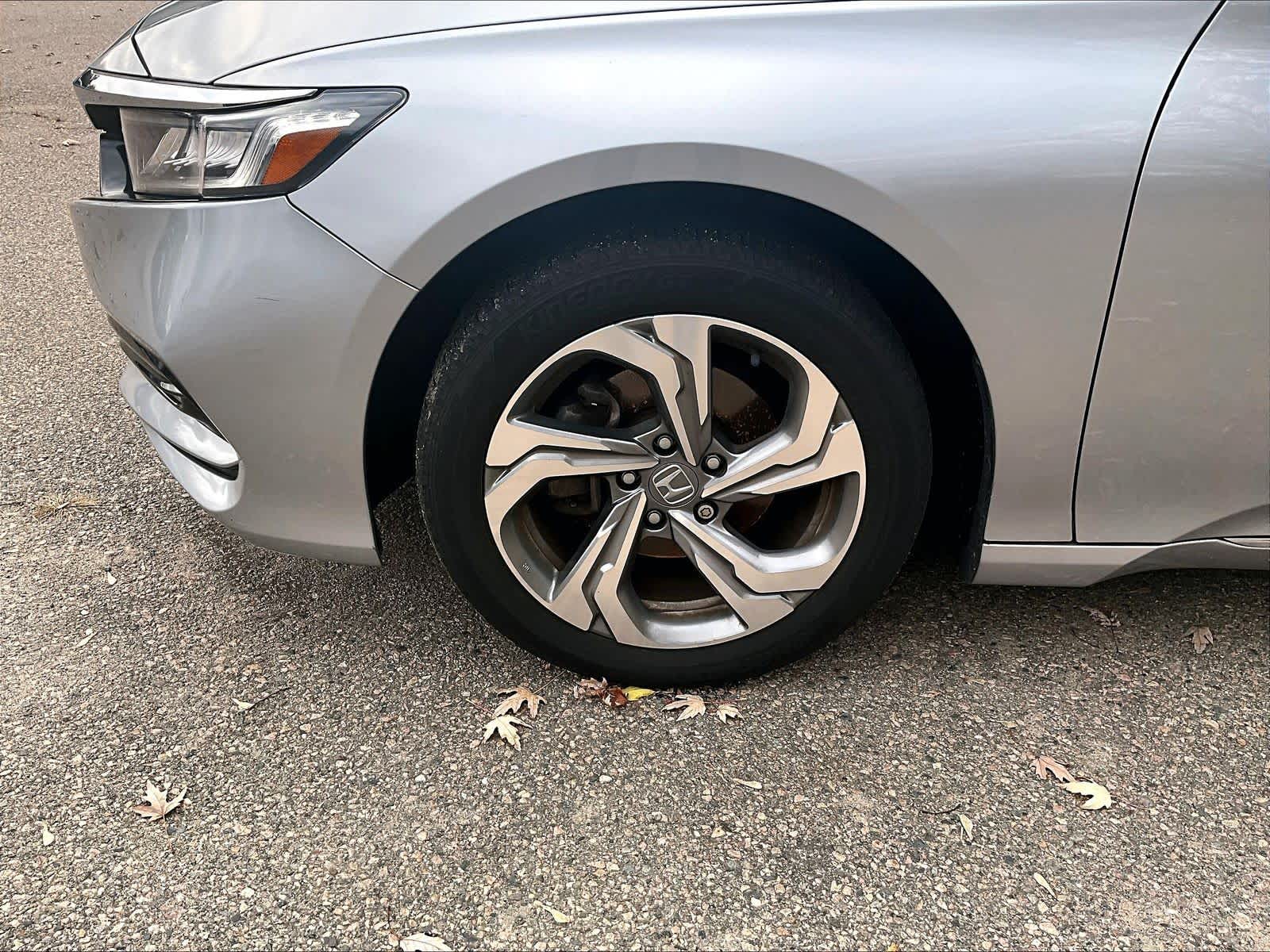 2018 Honda Accord EX-L Navi 1.5T - Photo 4