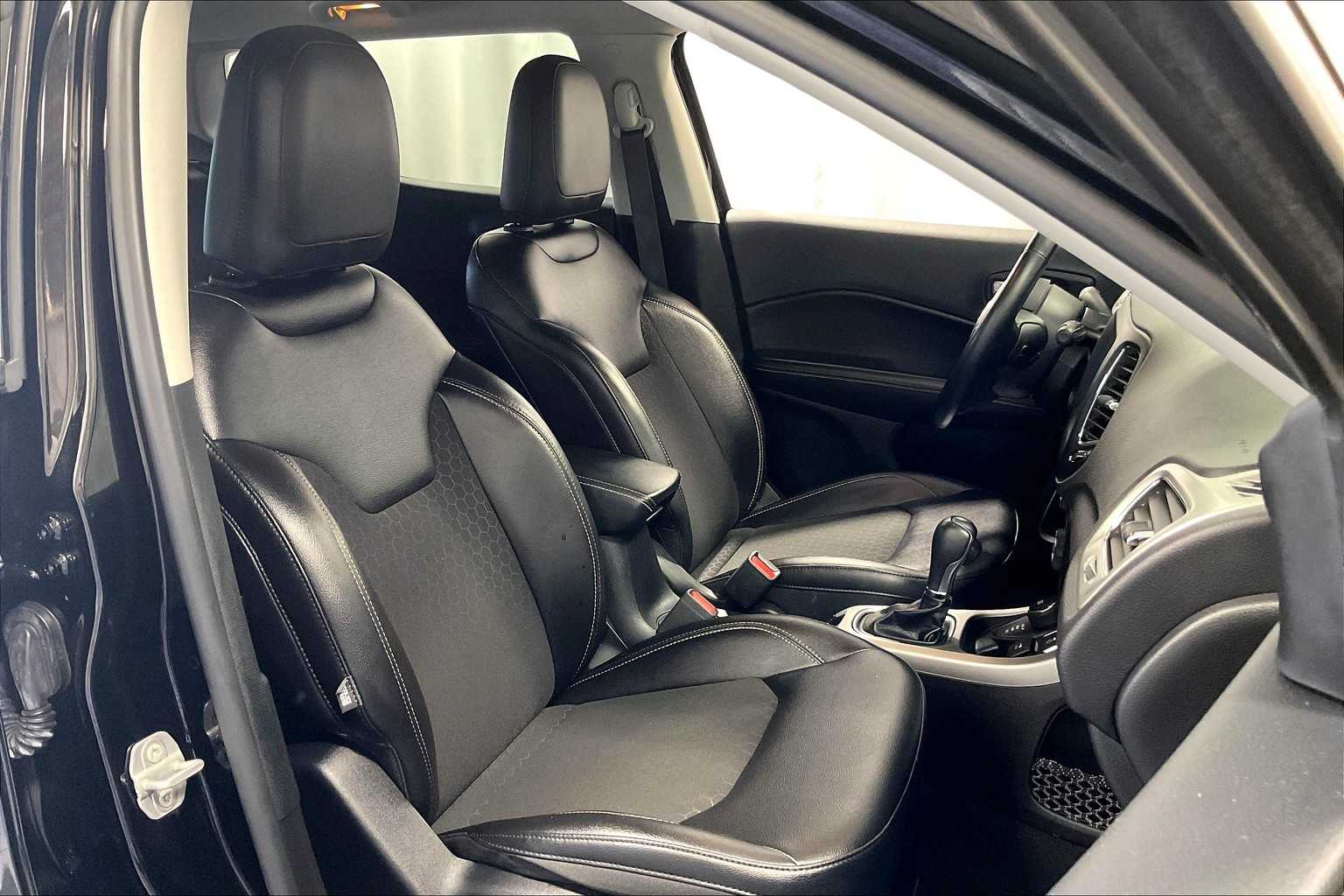2021 Jeep Compass Latitude - Photo 11