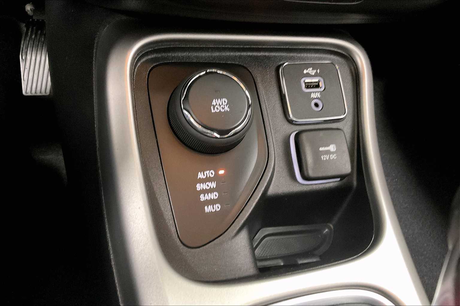 2021 Jeep Compass Latitude - Photo 26