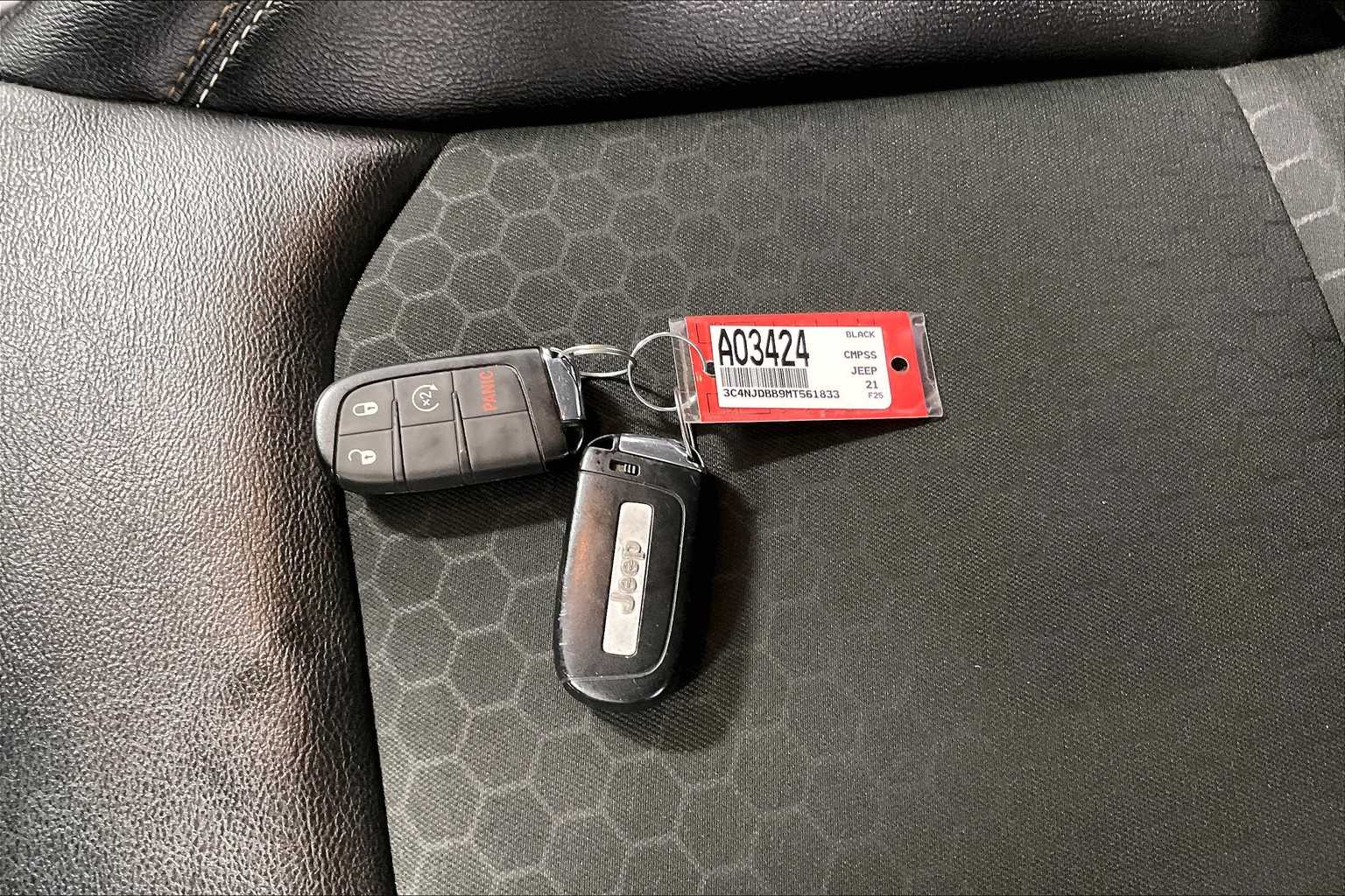 2021 Jeep Compass Latitude - Photo 30