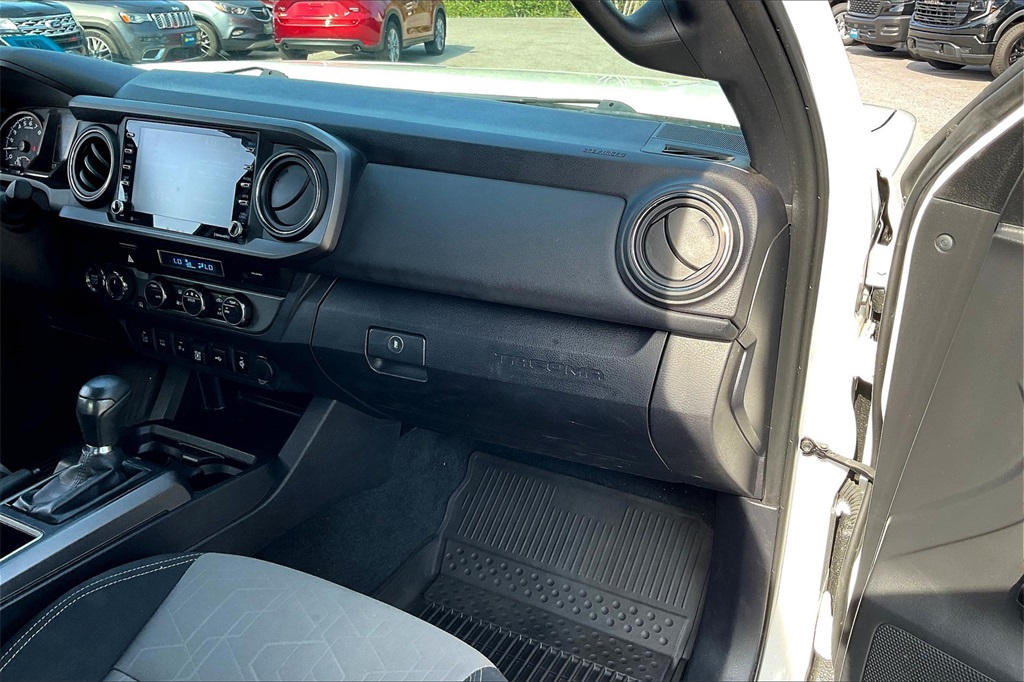2023 Toyota Tacoma TRD Off-Road - Photo 12