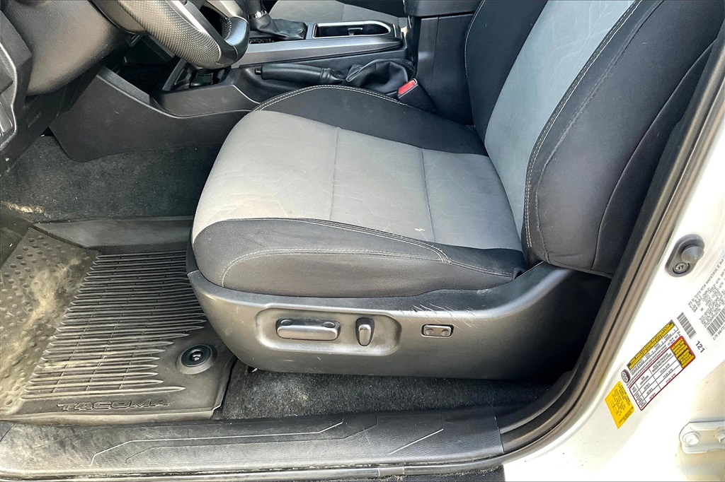 2023 Toyota Tacoma TRD Off-Road - Photo 33