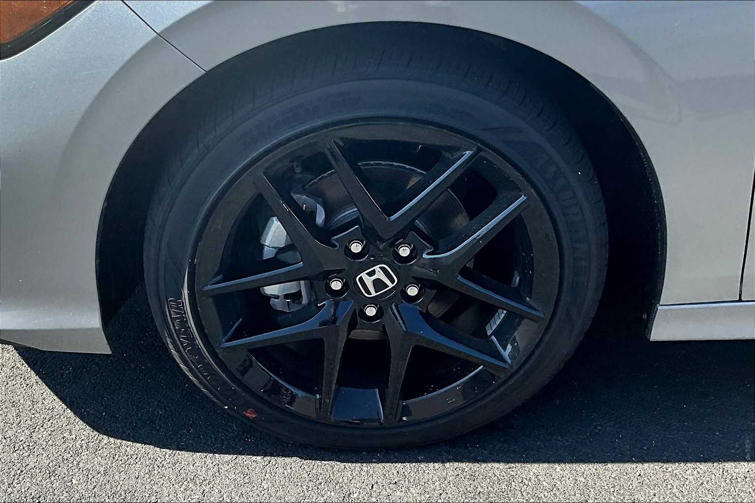 2025 Honda Civic Hybrid Sport - Photo 8