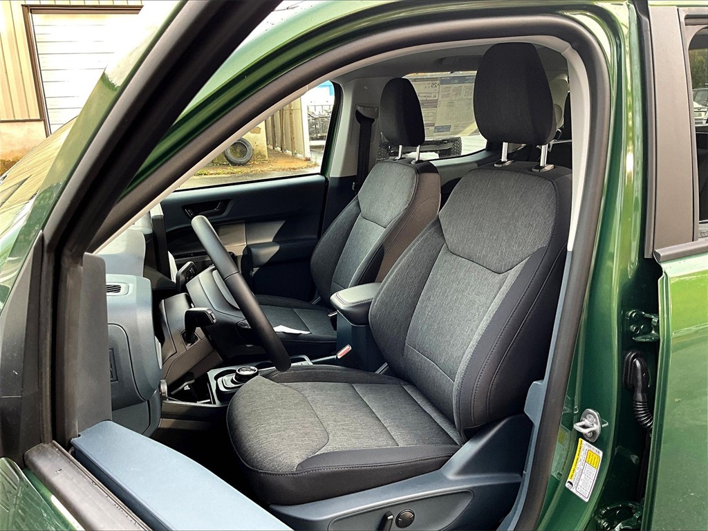 2025 Ford Maverick XLT - Photo 10
