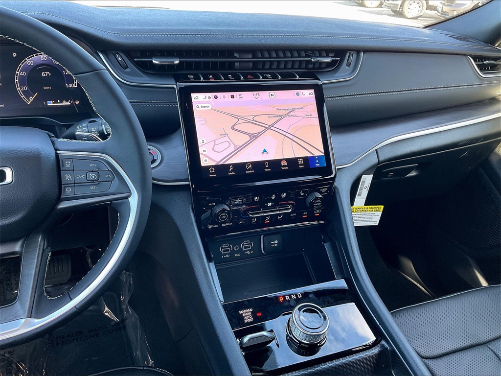2025 Jeep Grand Cherokee Limited - Photo 13