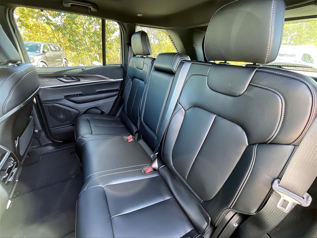 2025 Jeep Grand Cherokee Limited - Photo 15
