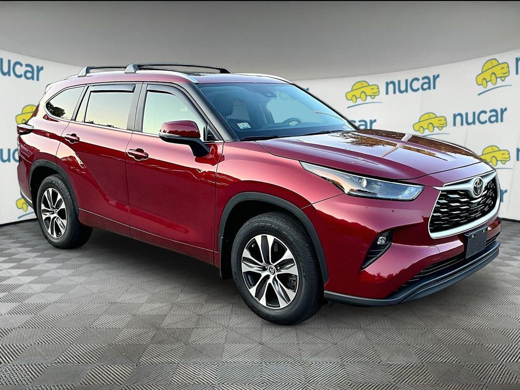 2024 Toyota Highlander XLE