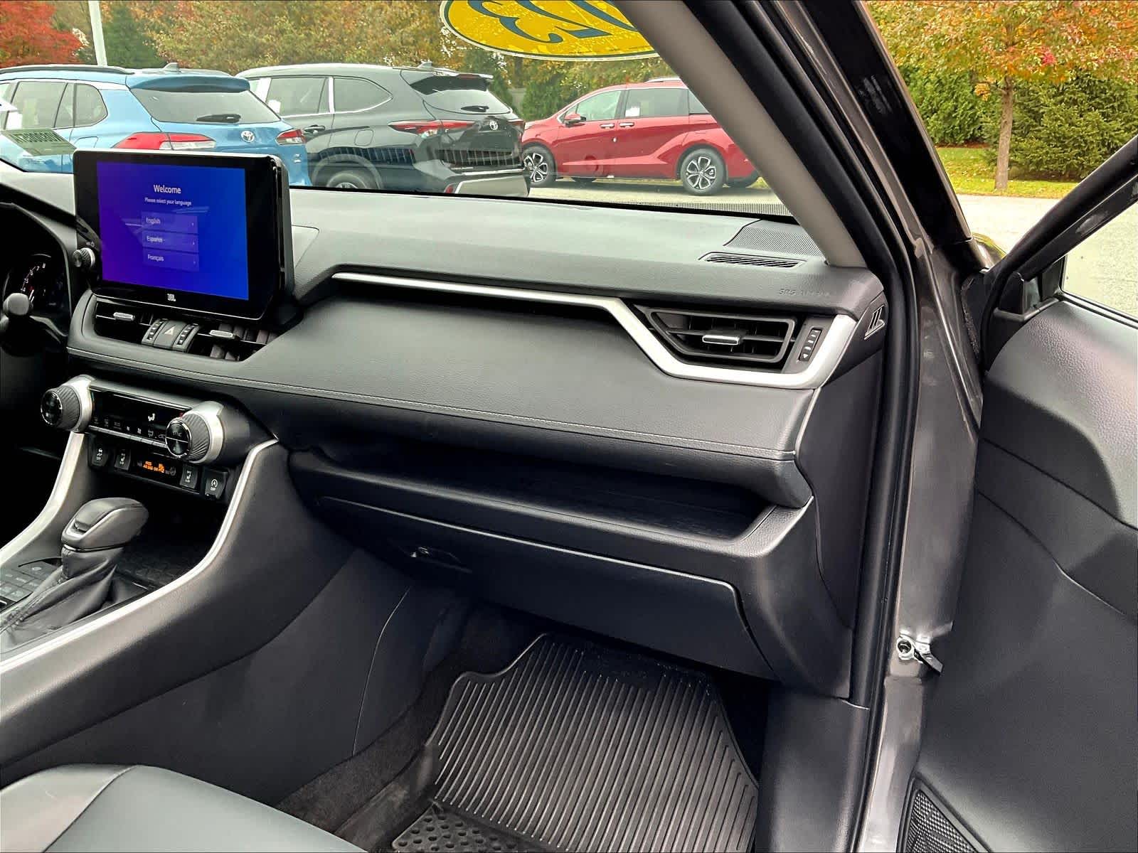 2023 Toyota RAV4 XLE Premium - Photo 13