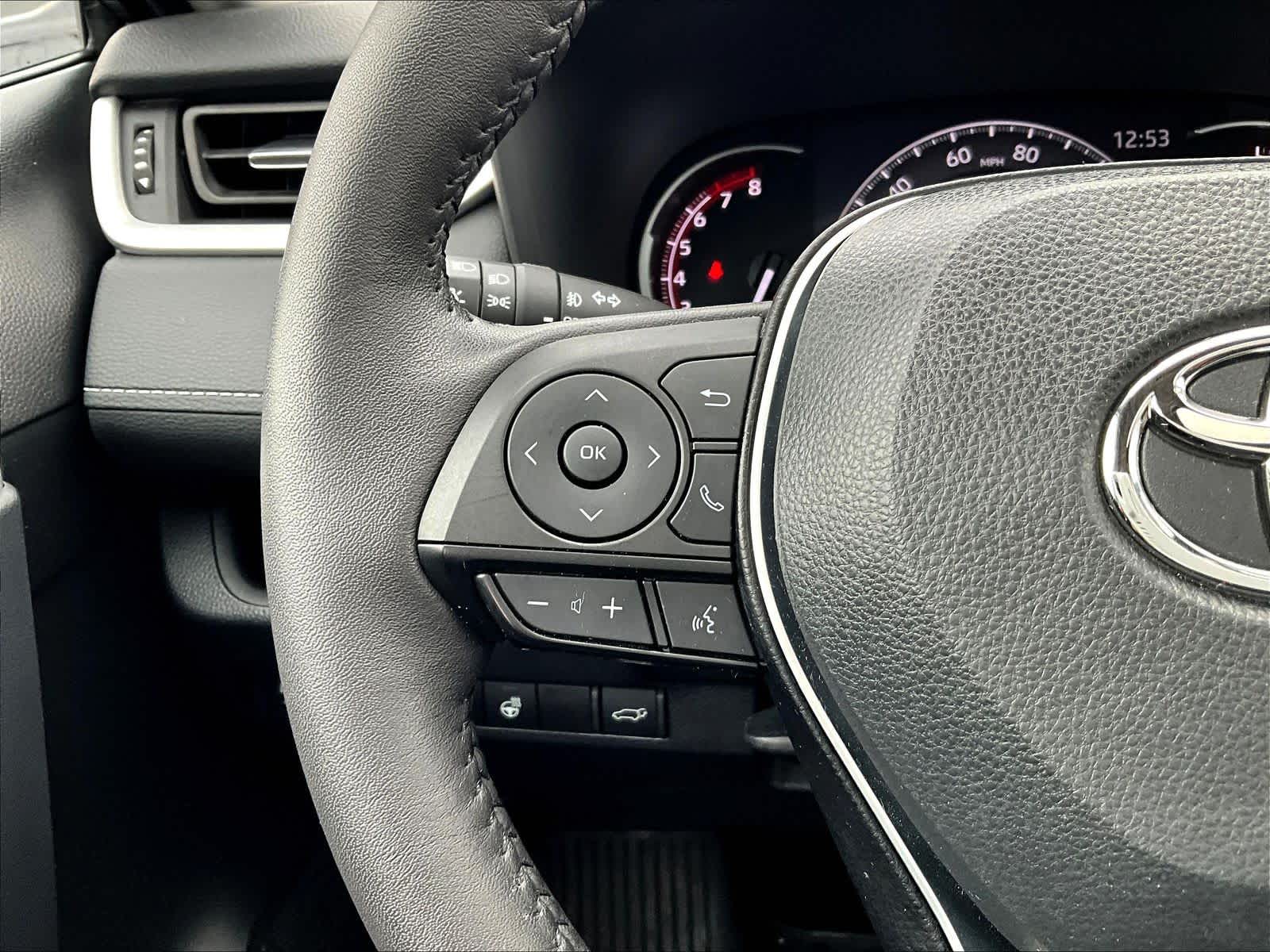 2023 Toyota RAV4 XLE Premium - Photo 23