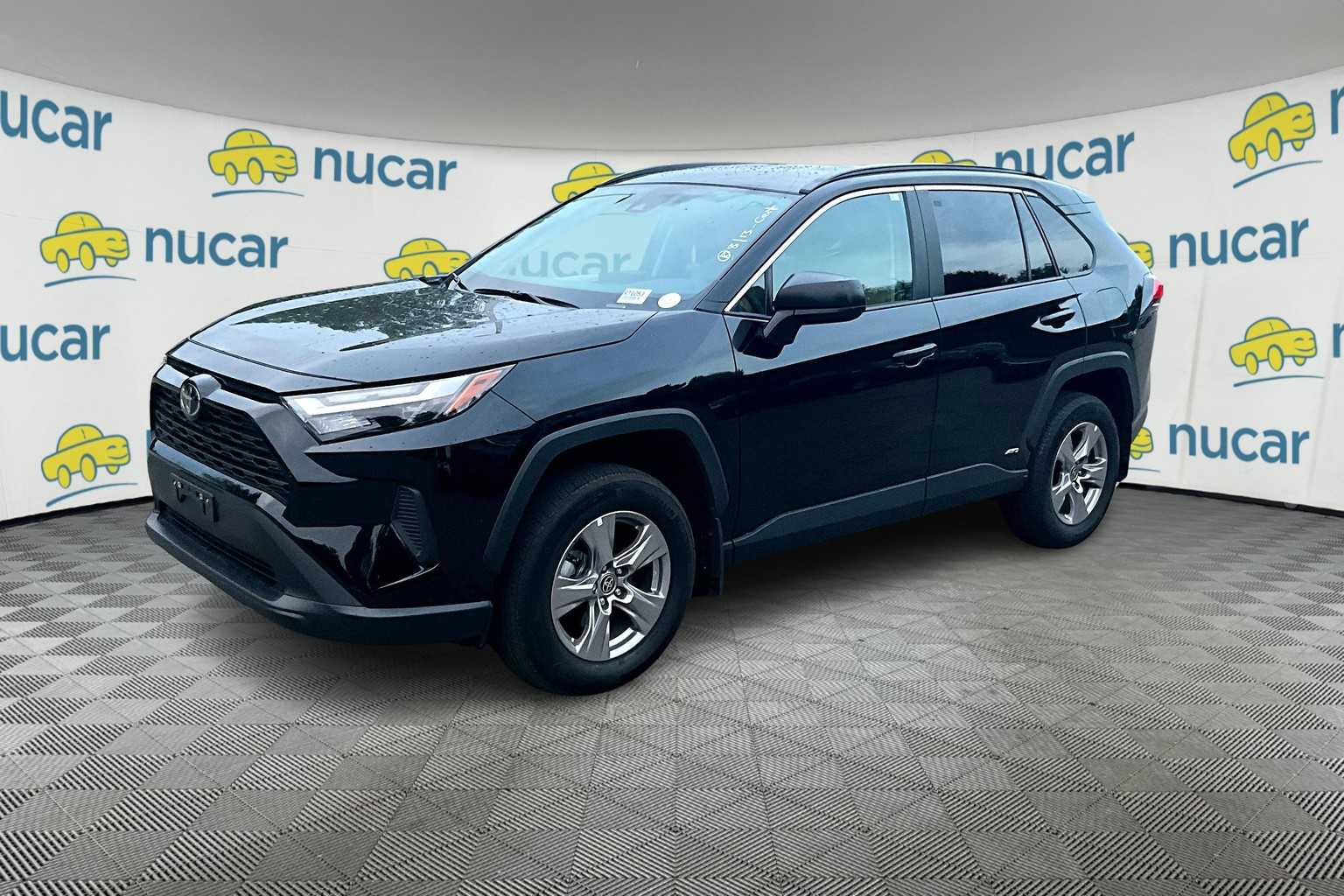 2025 Toyota RAV4 Hybrid LE - Photo 2