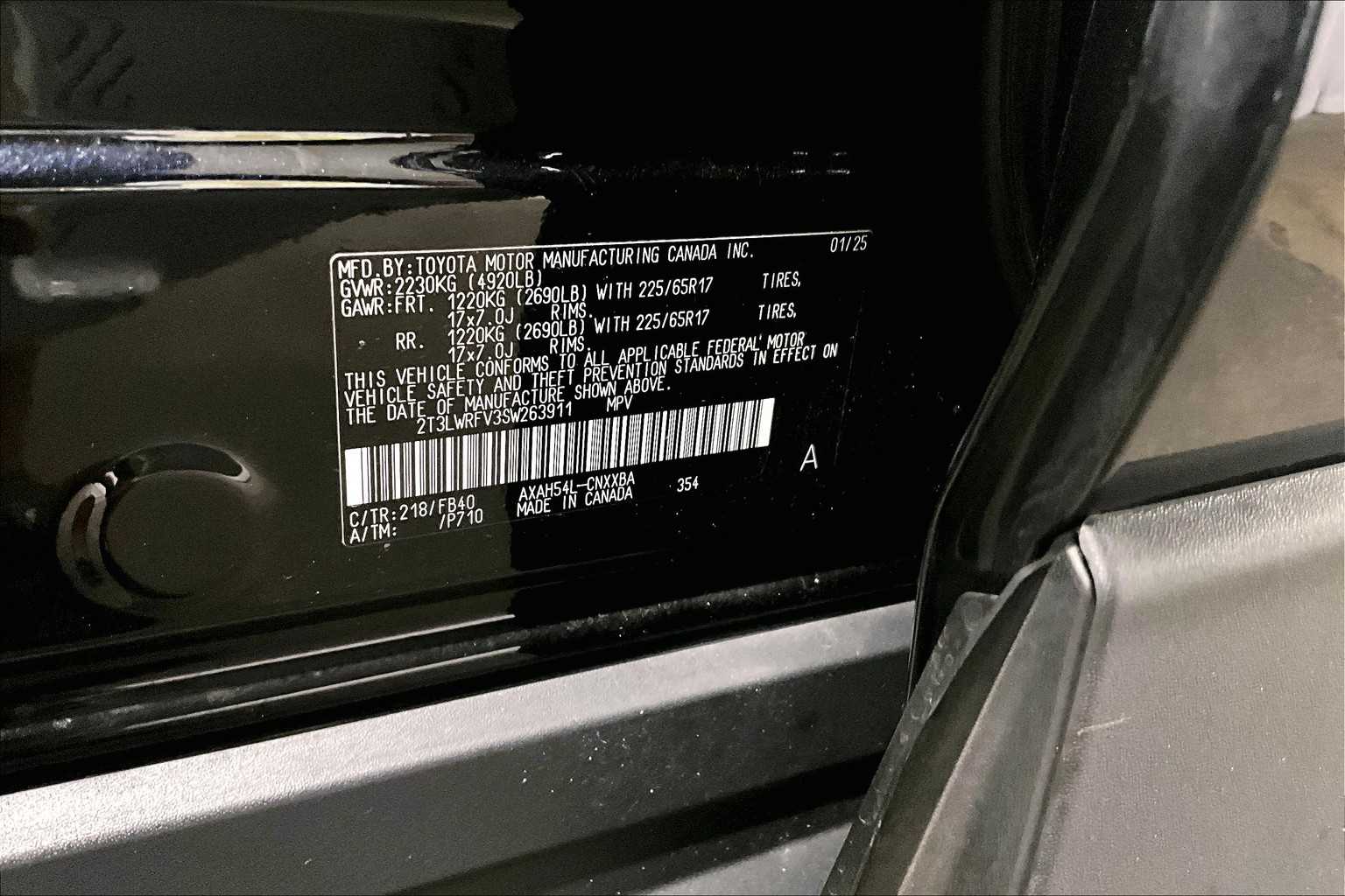2025 Toyota RAV4 Hybrid LE - Photo 34