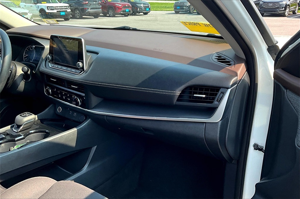 2023 Nissan Rogue S - Photo 13