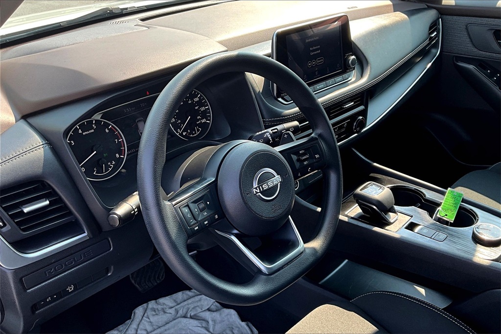2023 Nissan Rogue S - Photo 8