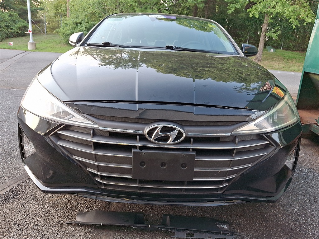2020 Hyundai Elantra SE - Photo 2