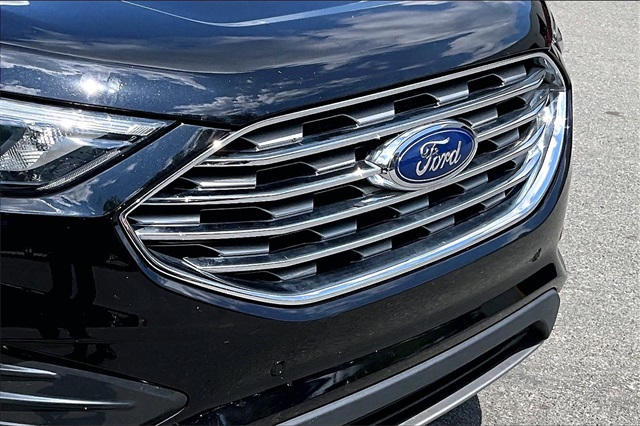 2022 Ford Edge Titanium - Photo 30