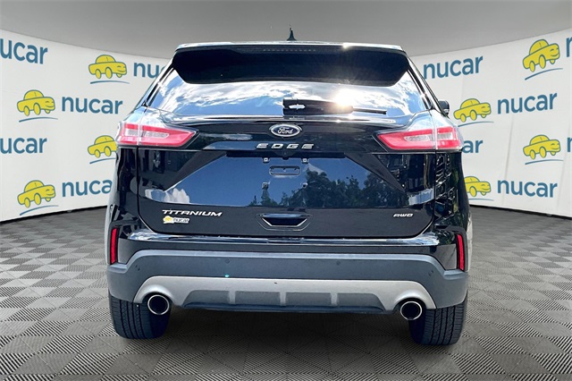 2022 Ford Edge Titanium - Photo 4