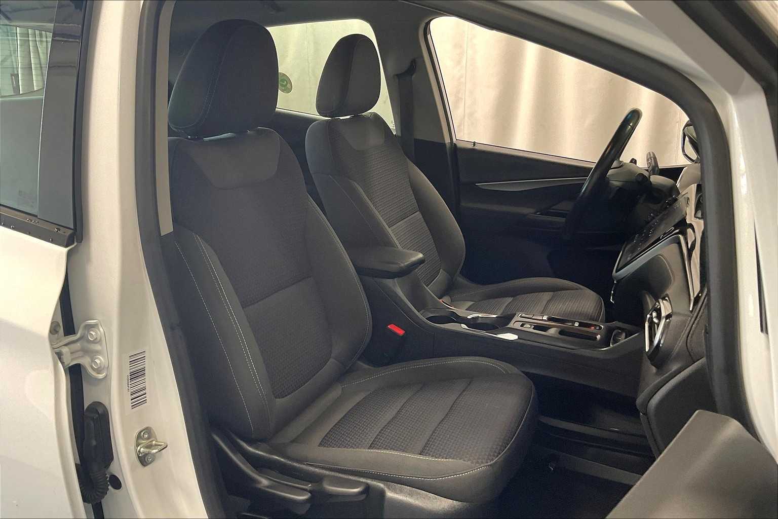 2023 Chevrolet Bolt EV 1LT - Photo 11