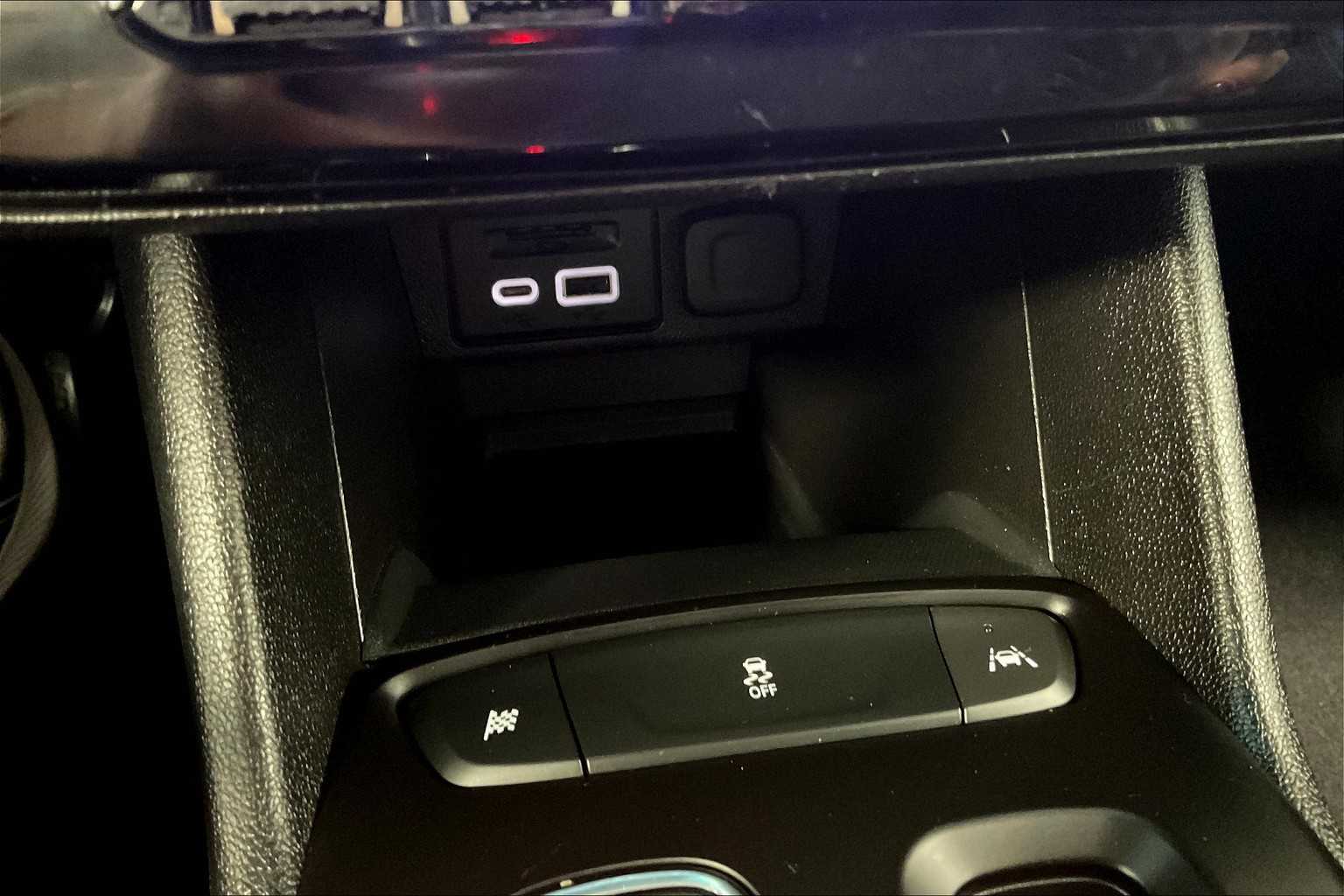 2023 Chevrolet Bolt EV 1LT - Photo 26