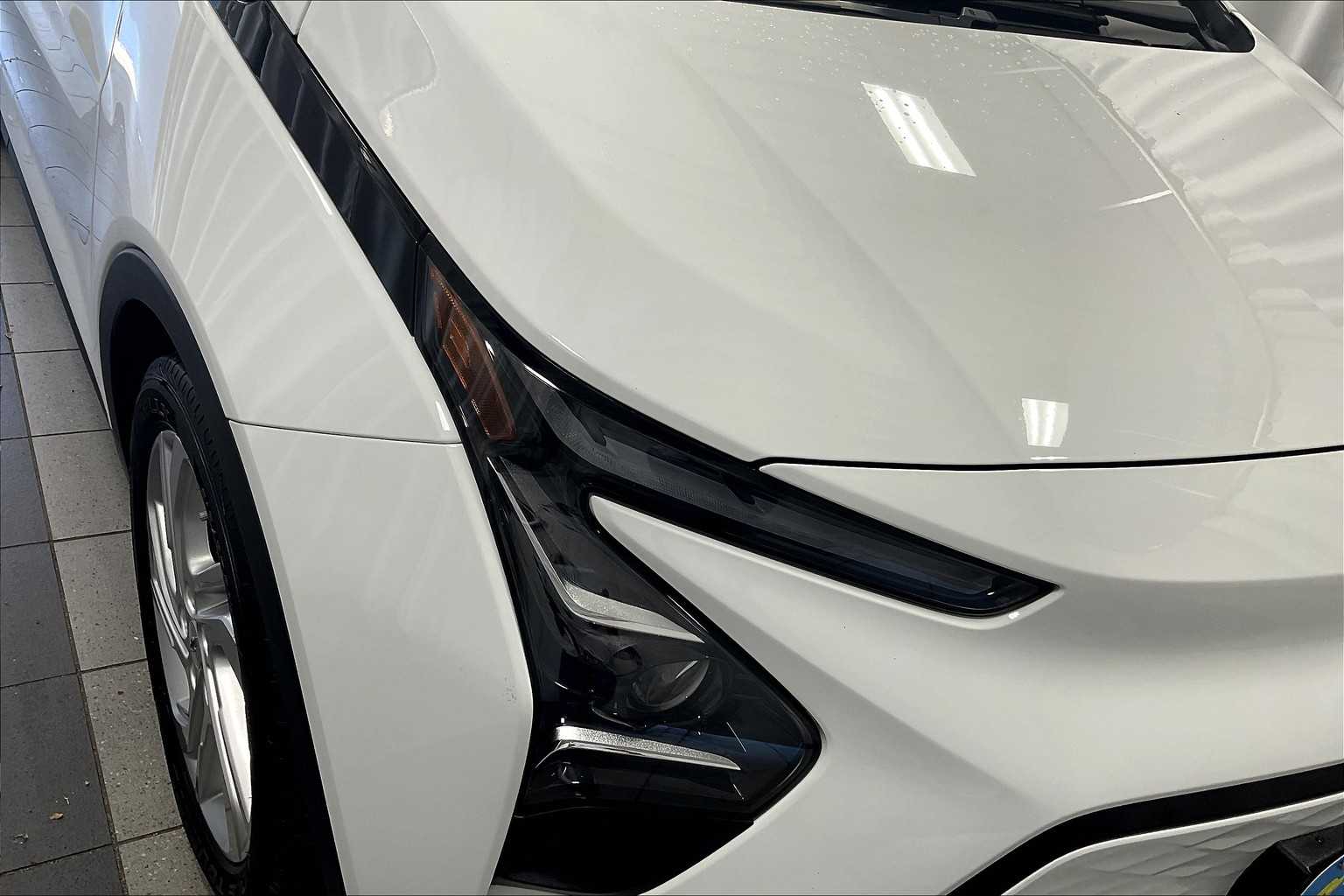 2023 Chevrolet Bolt EV 1LT - Photo 32