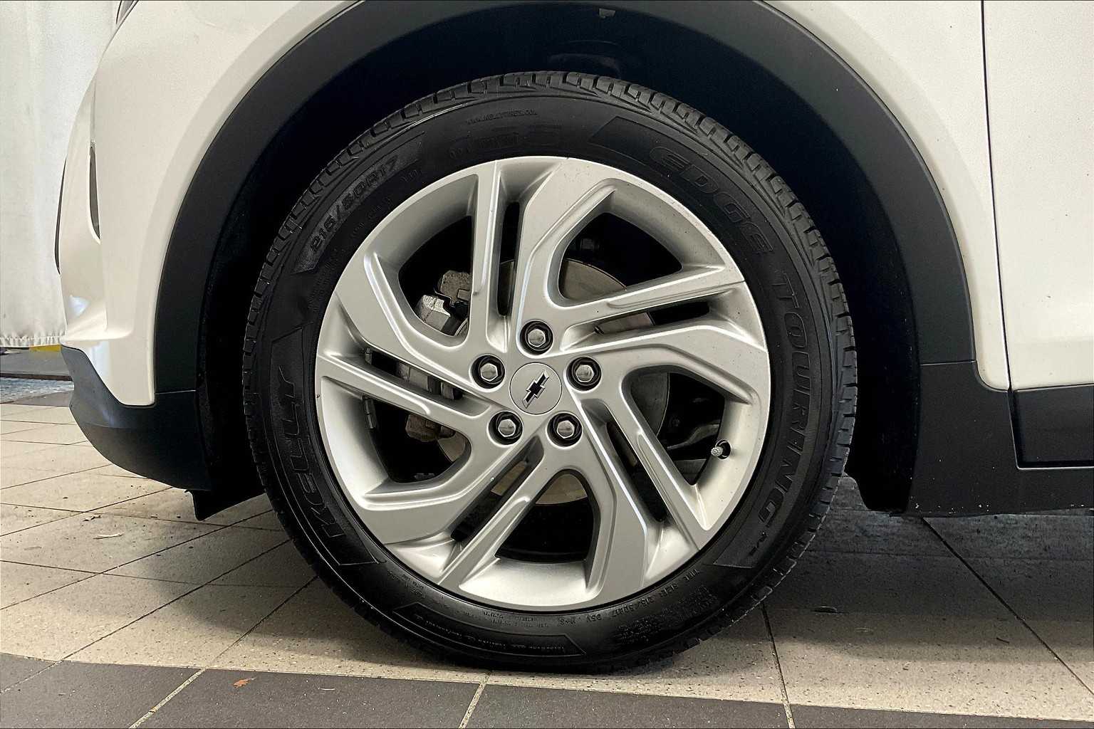 2023 Chevrolet Bolt EV 1LT - Photo 7