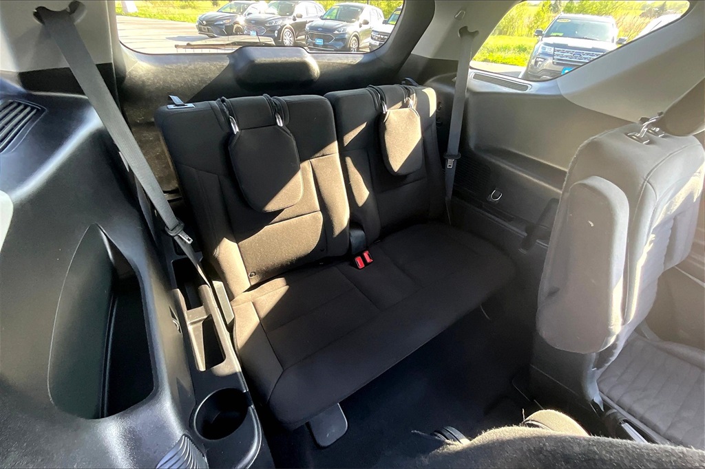 2021 Ford Explorer XLT - Photo 17