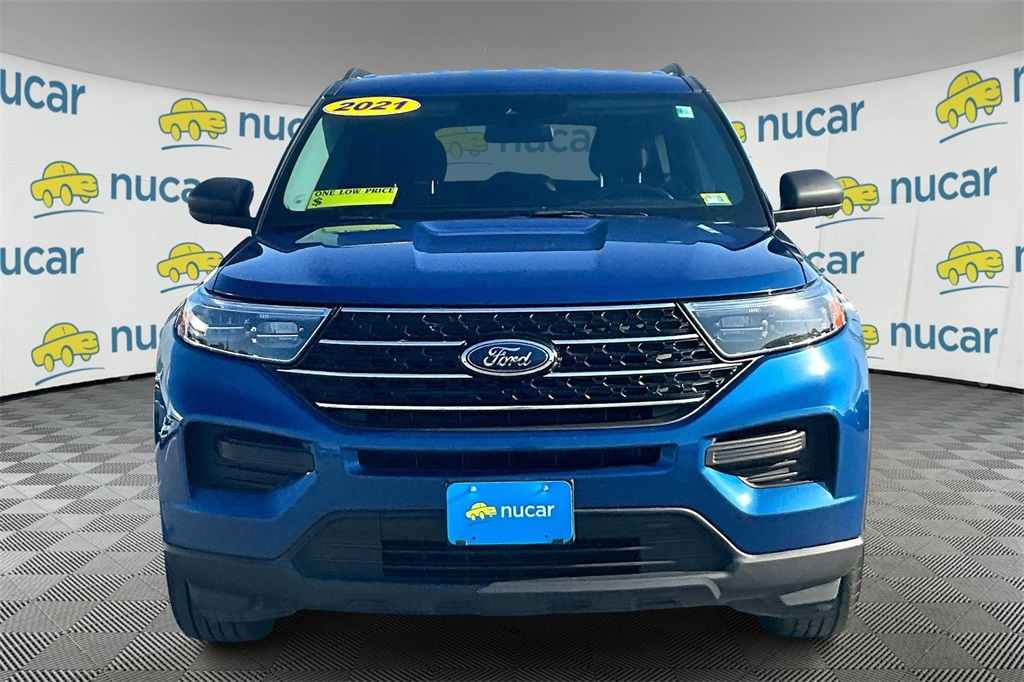 2021 Ford Explorer XLT - Photo 2