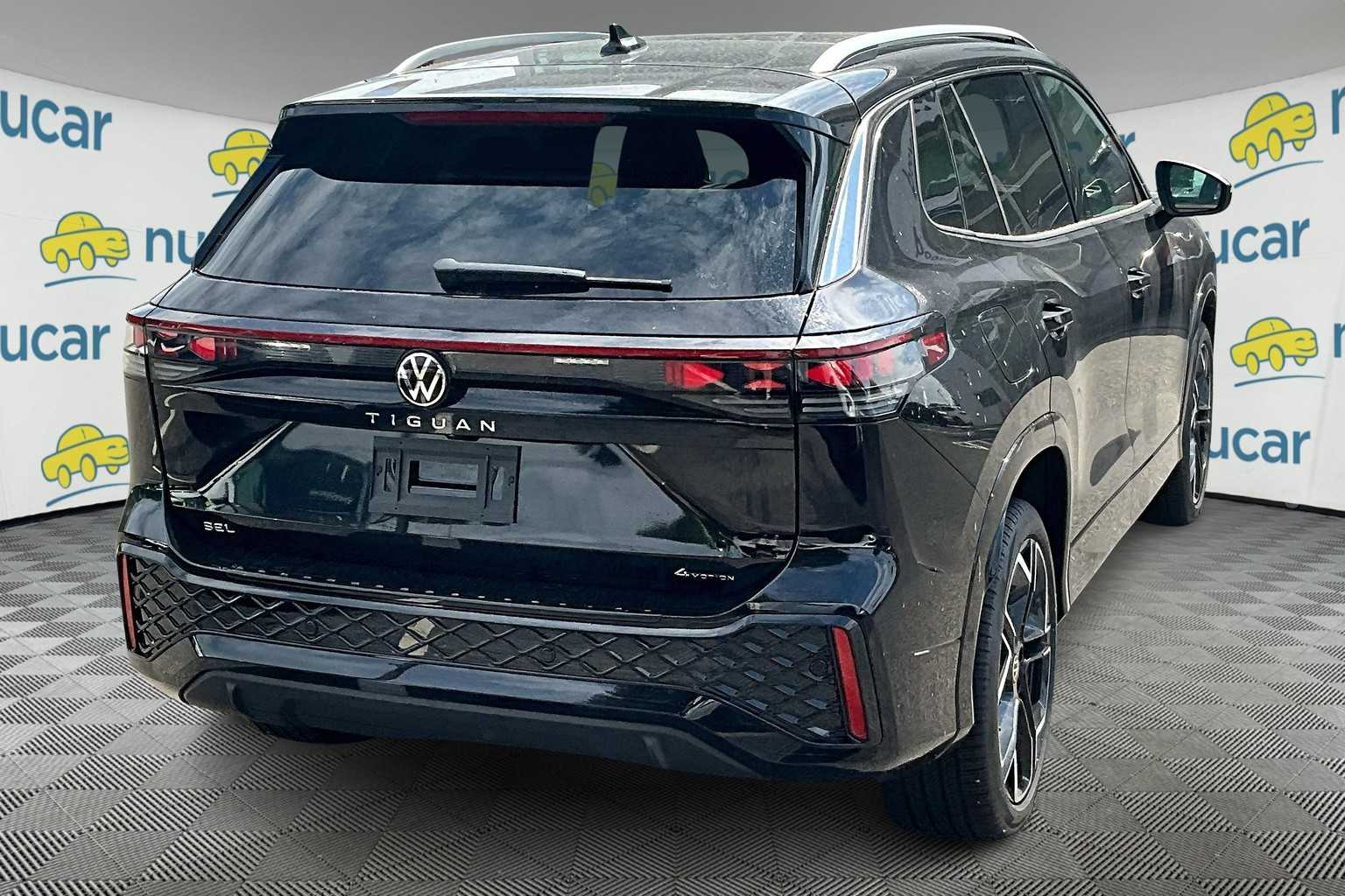 2025 Volkswagen Tiguan SEL R-Line - Photo 7