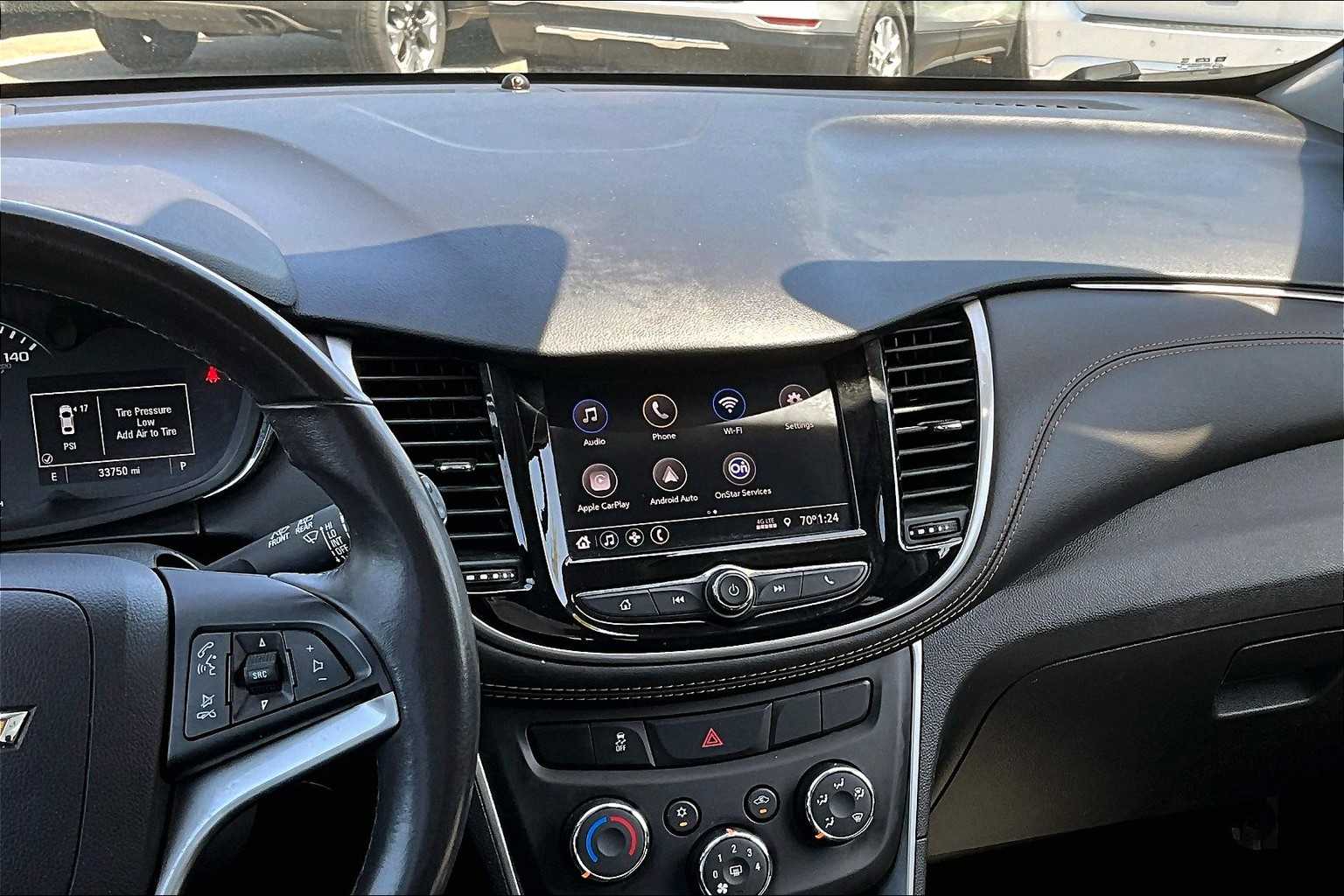 2022 Chevrolet Trax LT - Photo 18