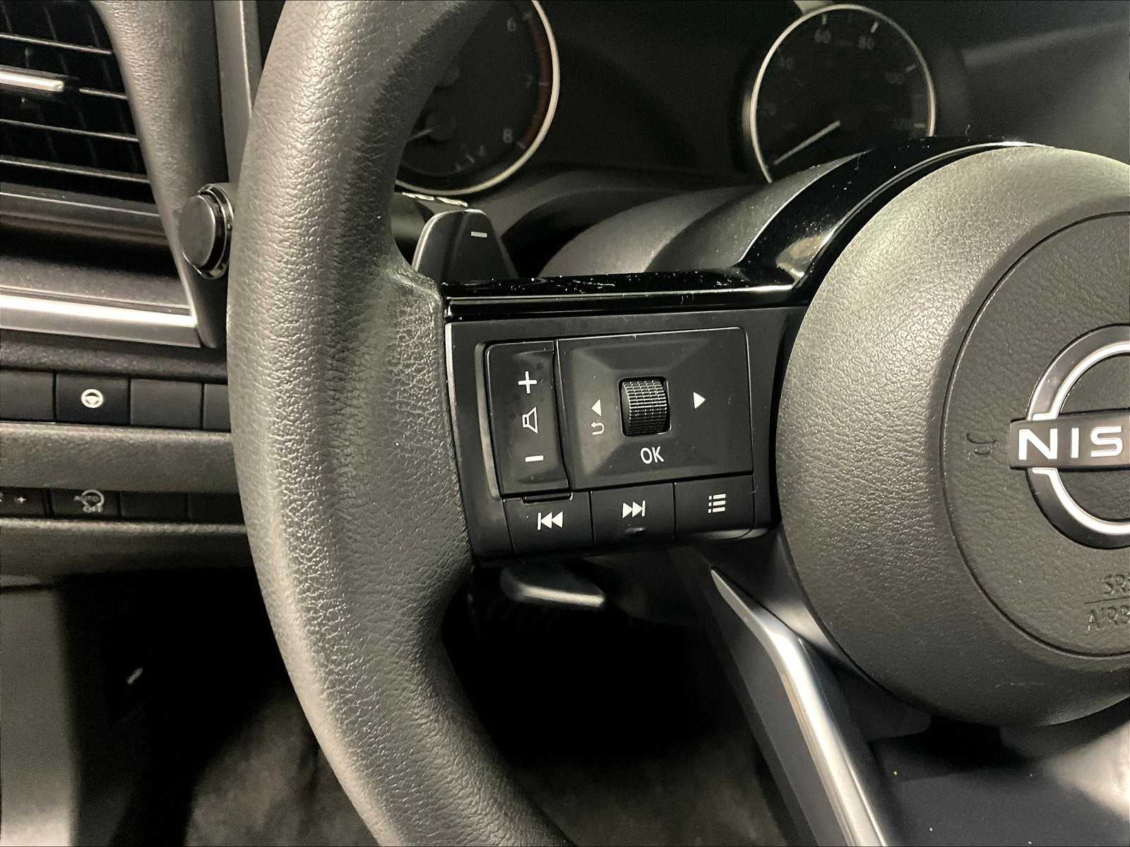 2023 Nissan Rogue SV - Photo 23