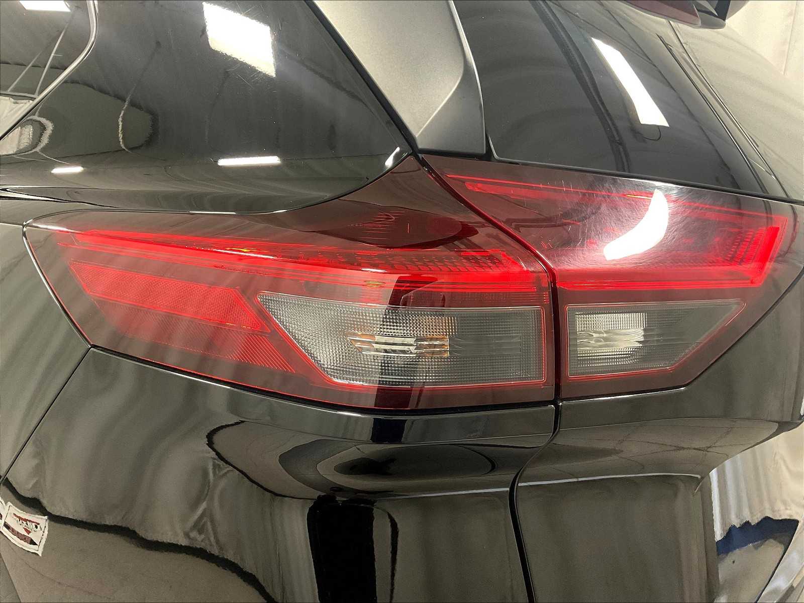 2023 Nissan Rogue SV - Photo 34
