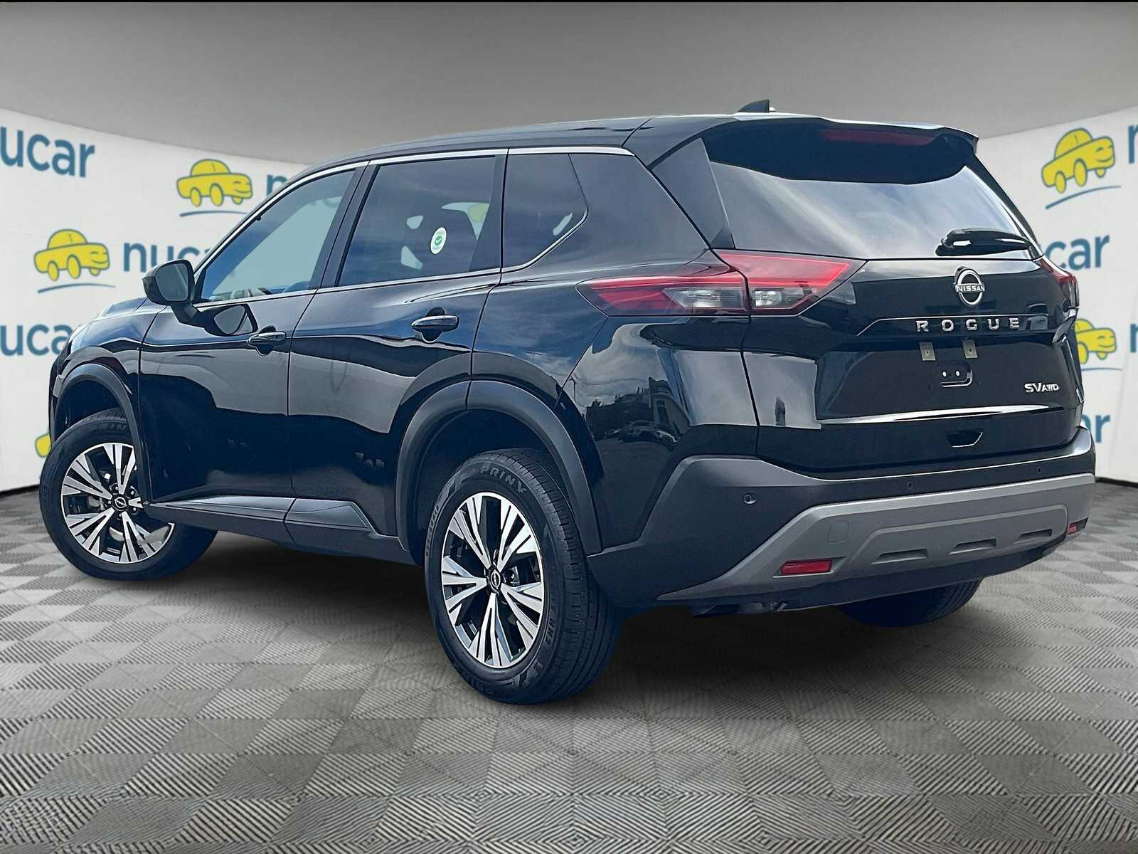 2023 Nissan Rogue SV - Photo 4