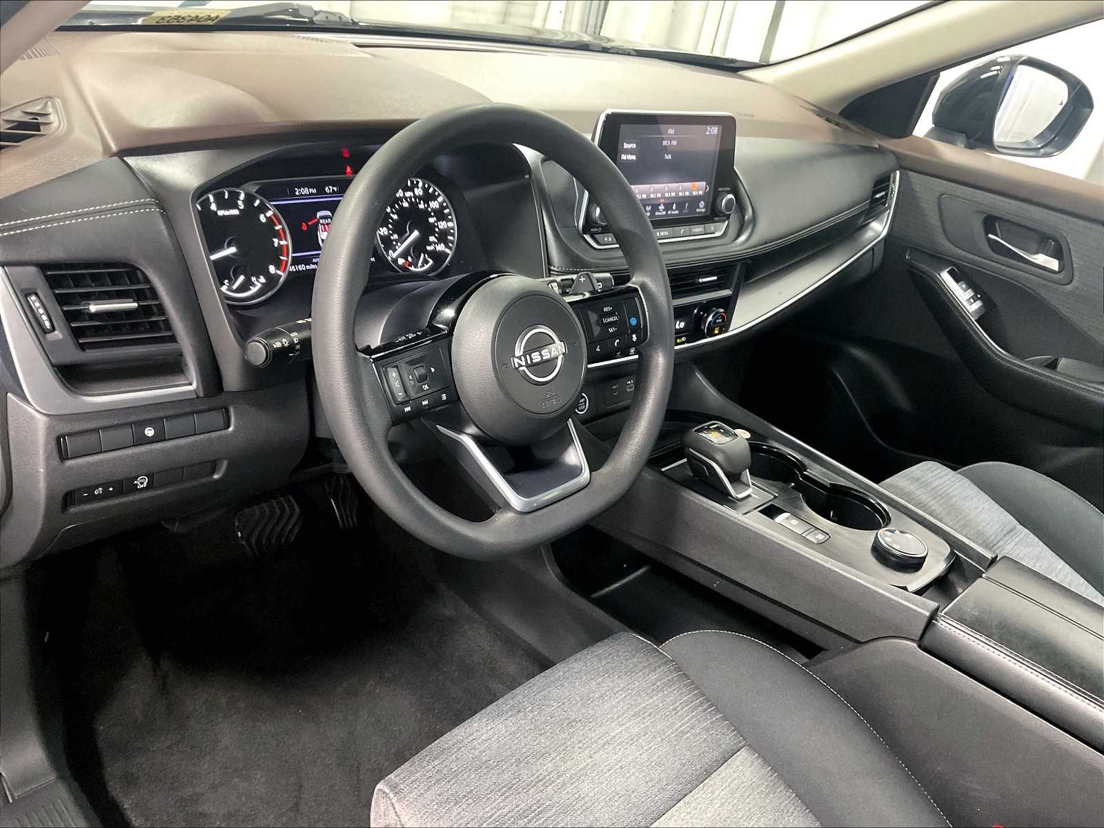 2023 Nissan Rogue SV - Photo 8