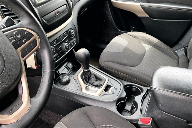 2017 Jeep Cherokee Latitude - Photo 15
