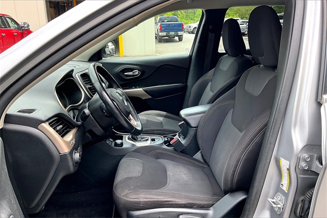 2017 Jeep Cherokee Latitude - Photo 20