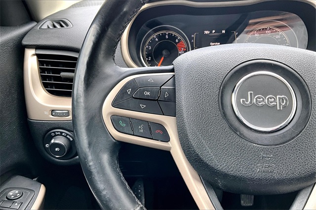 2017 Jeep Cherokee Latitude - Photo 23