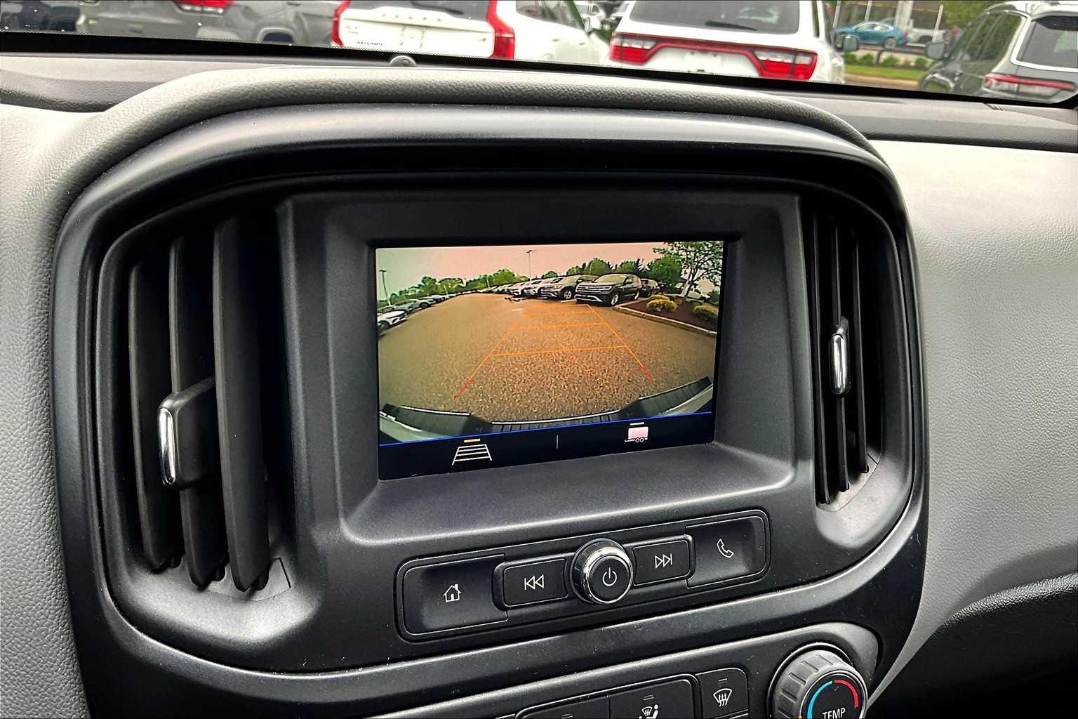 2022 Chevrolet Colorado 4WD Work Truck - Photo 19