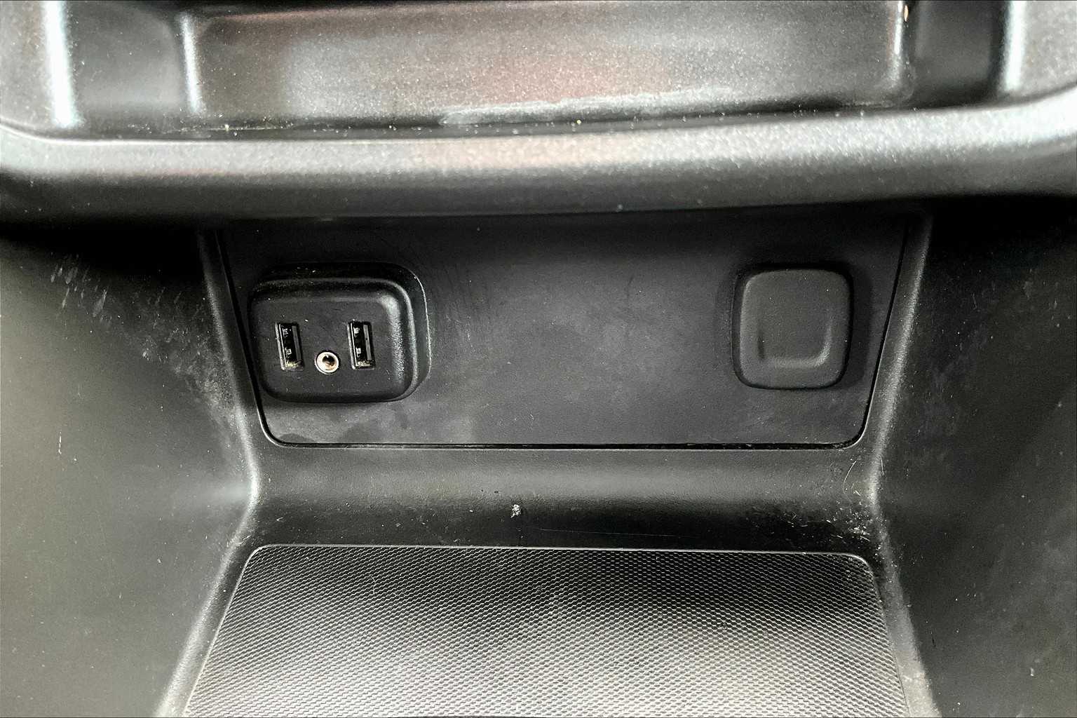2022 Chevrolet Colorado 4WD Work Truck - Photo 25