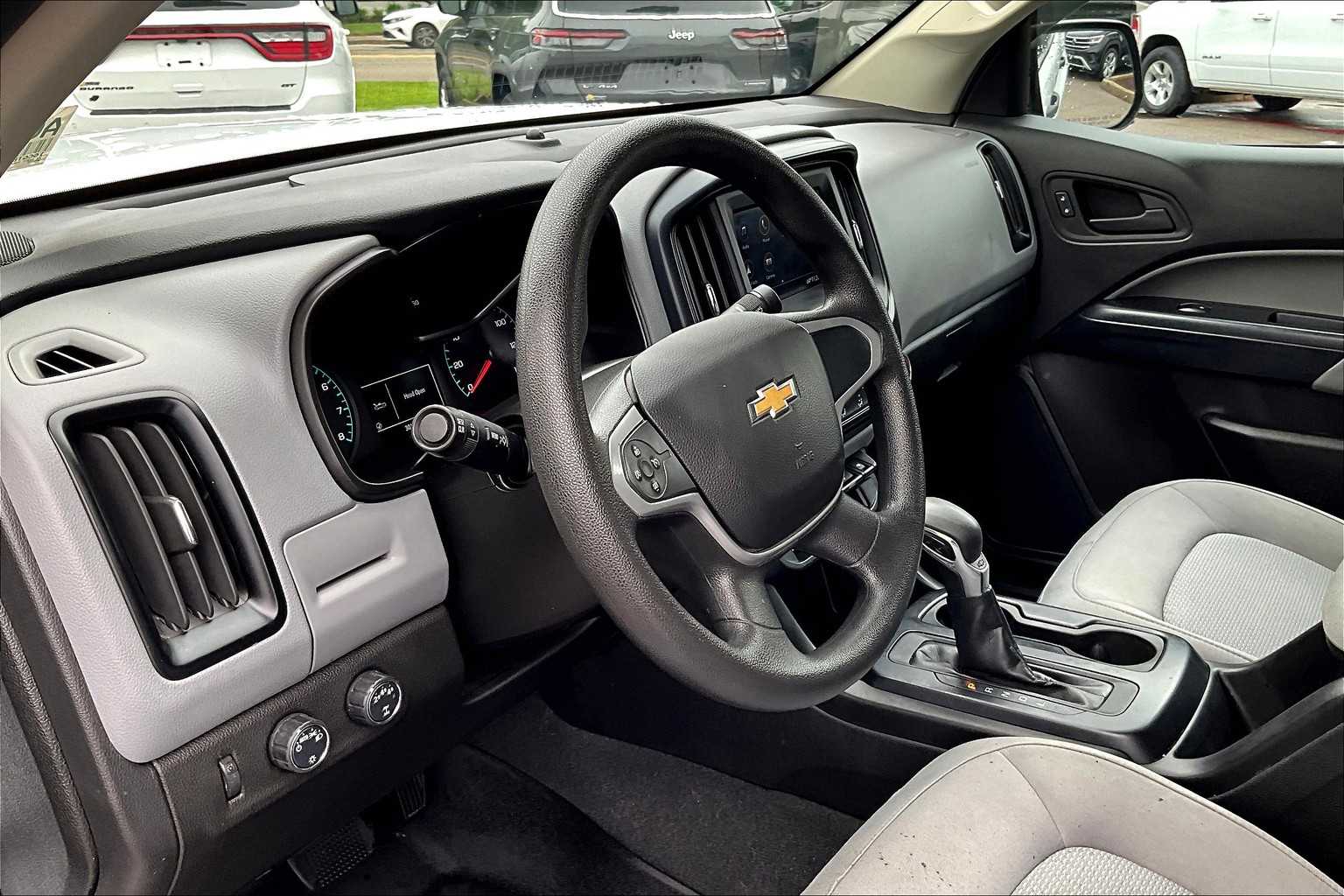 2022 Chevrolet Colorado 4WD Work Truck - Photo 8