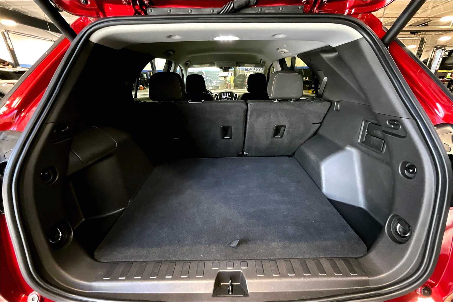 2022 Chevrolet Equinox LT - Photo 17