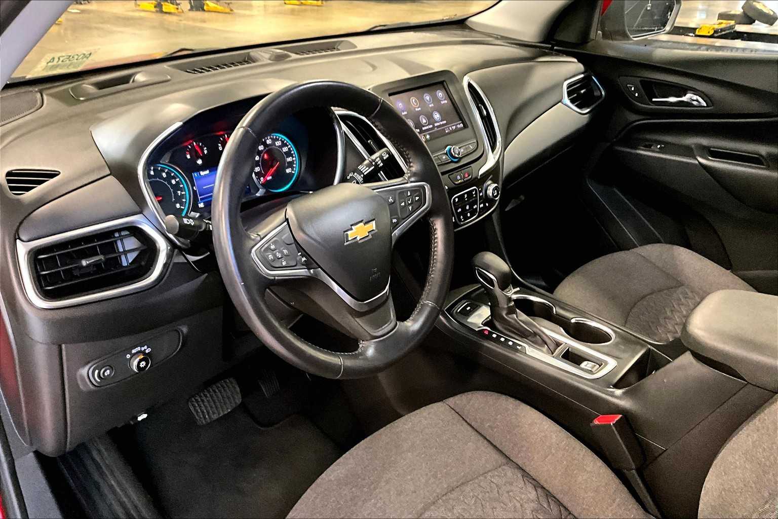 2022 Chevrolet Equinox LT - Photo 8