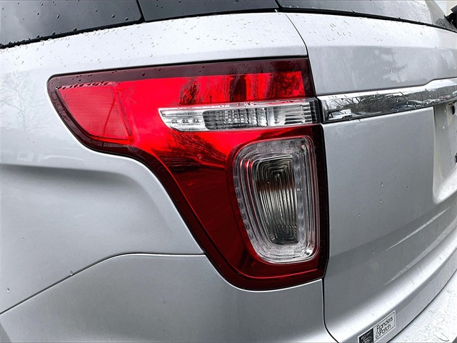 2015 Ford Explorer Base - Photo 32