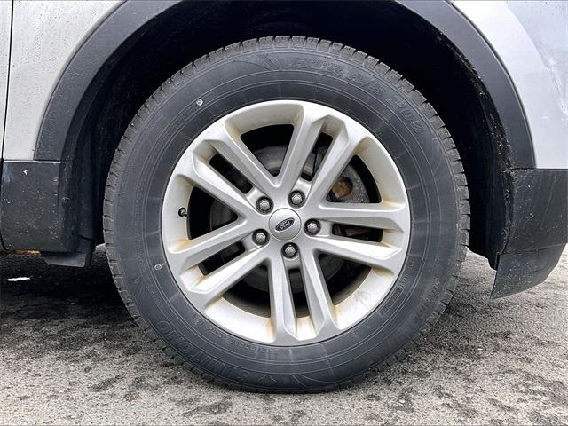 2015 Ford Explorer Base - Photo 9