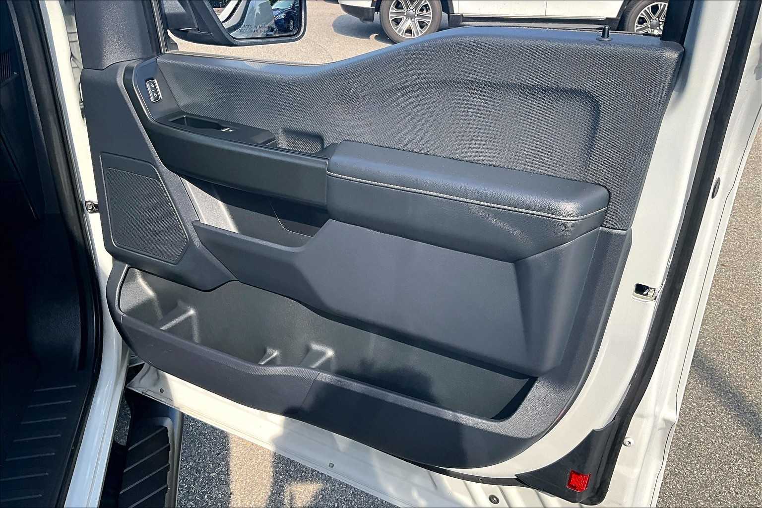2024 Ford F-150 STX - Photo 12