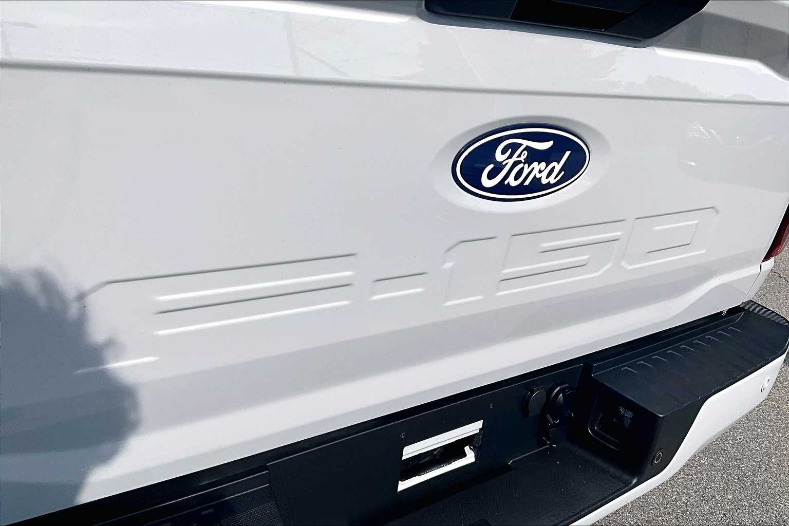 2024 Ford F-150 STX - Photo 26