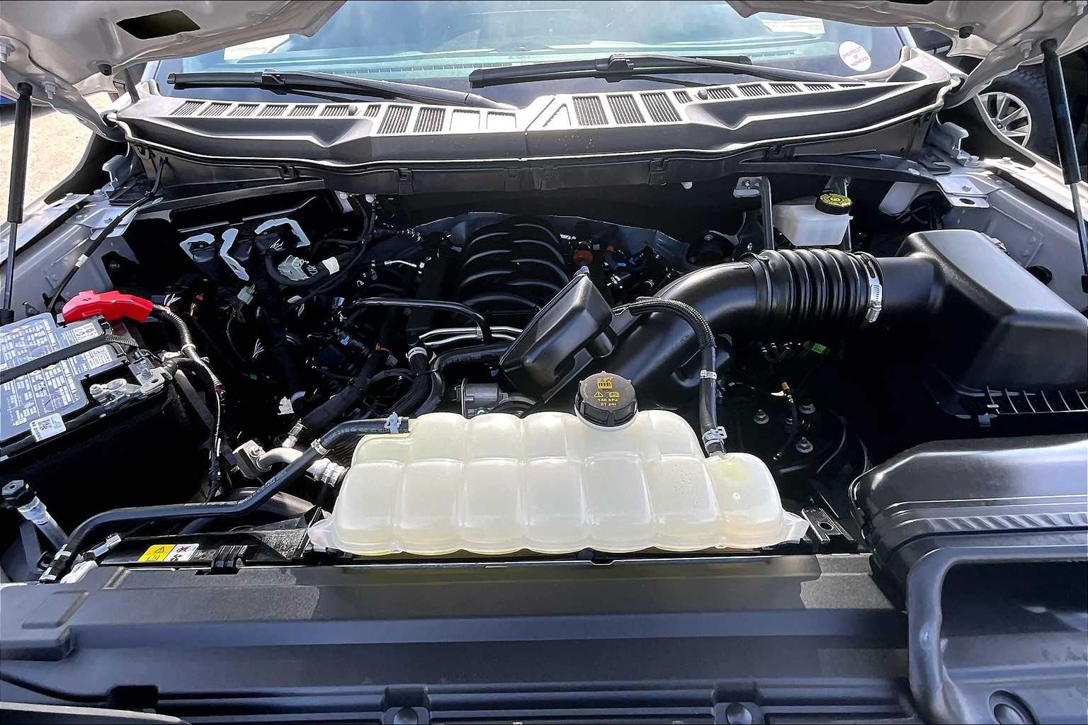 2024 Ford F-150 STX - Photo 27