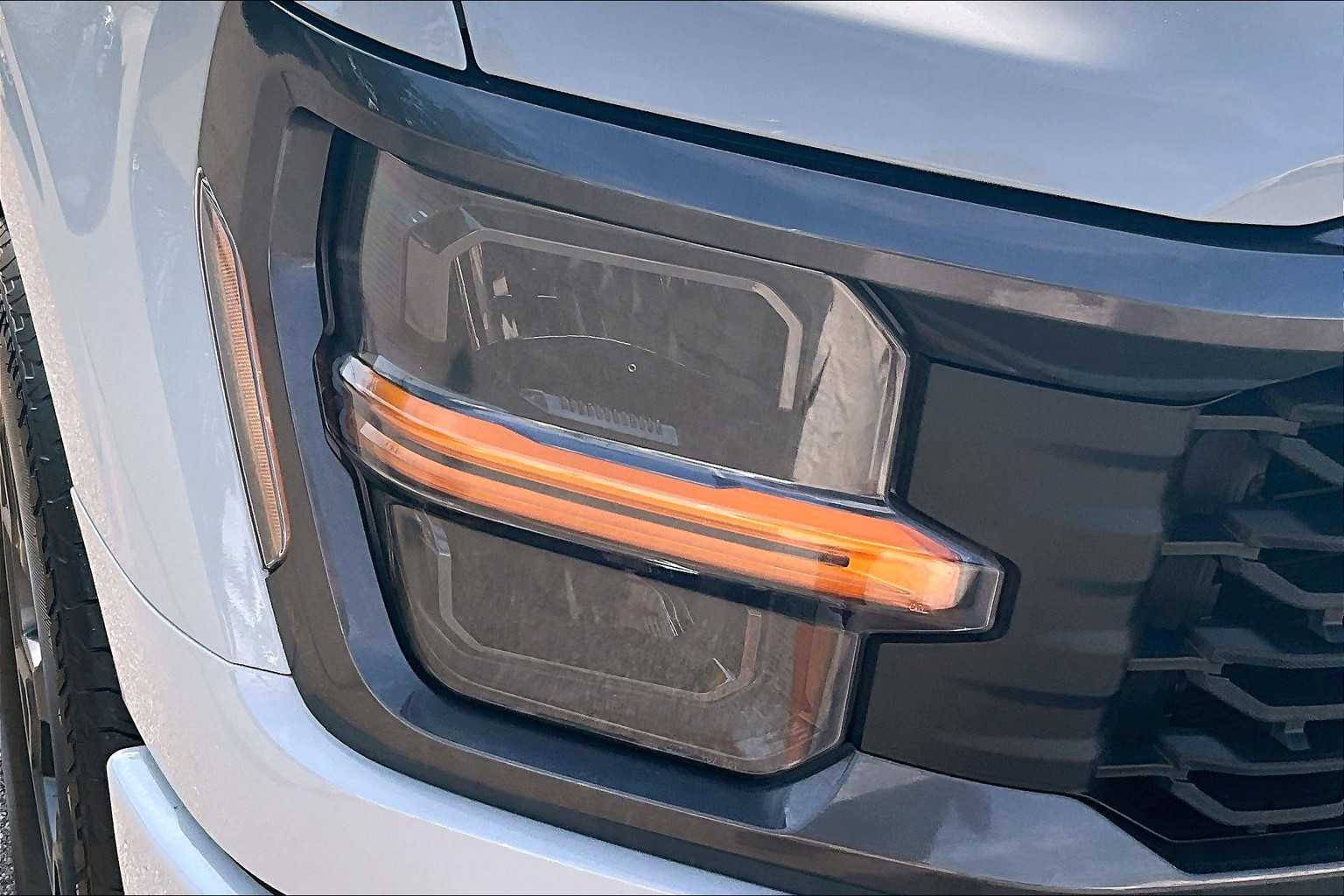 2024 Ford F-150 STX - Photo 31