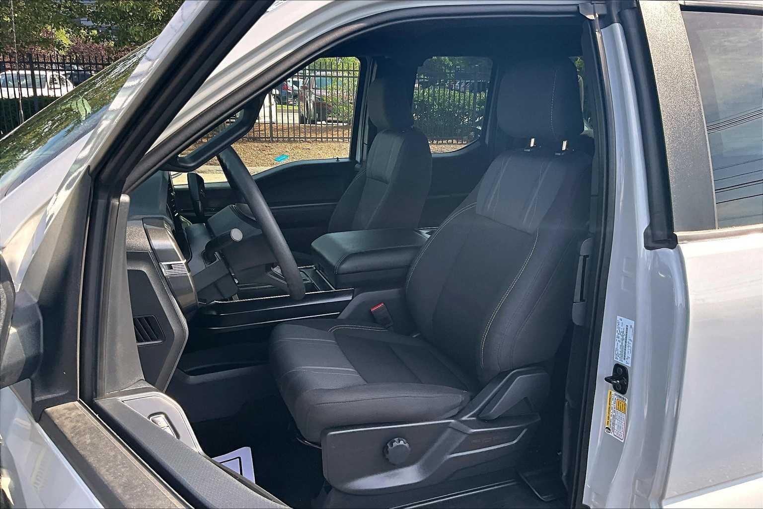 2024 Ford F-150 STX - Photo 10