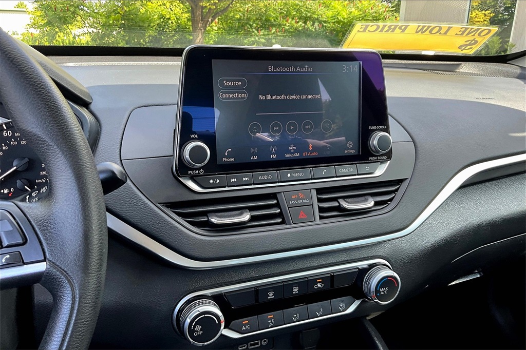2021 Nissan Altima 2.5 SV - Photo 18