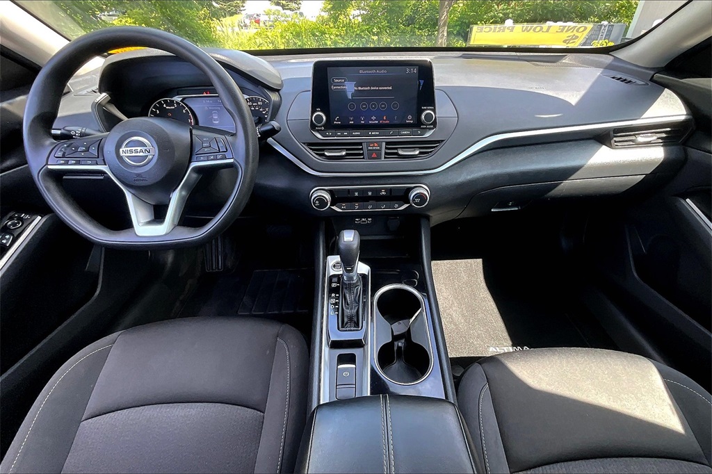 2021 Nissan Altima 2.5 SV - Photo 21